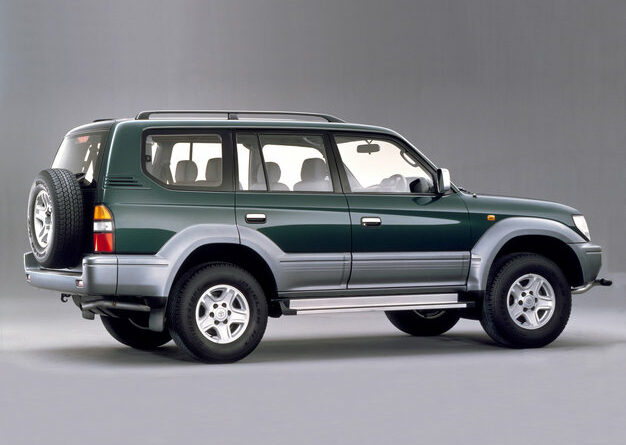 Toyota Land Cruiser Prado (J90) (1996-2002) - scatola fusibili e relè