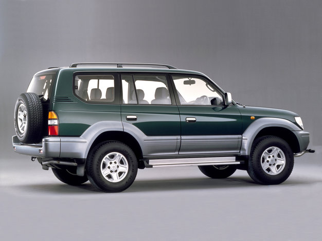 Toyota Land Cruiser Prado (J90) (1996-2002) - scatola fusibili e relè