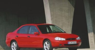 Ford Mondeo (1996-2000) - scatola fusibili e relè