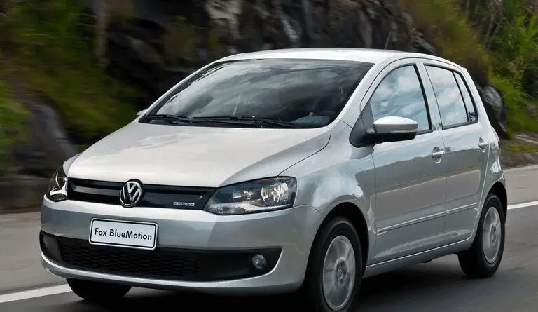 Volkswagen Fox (2010-2014) - scatola fusibili e relè