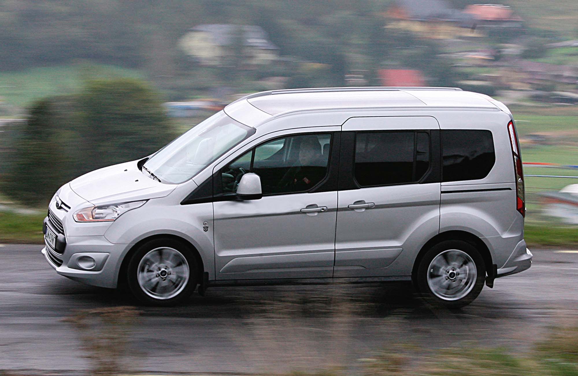 Ford Tourneo Connect (2013-2016) - Scatola dei fusibili