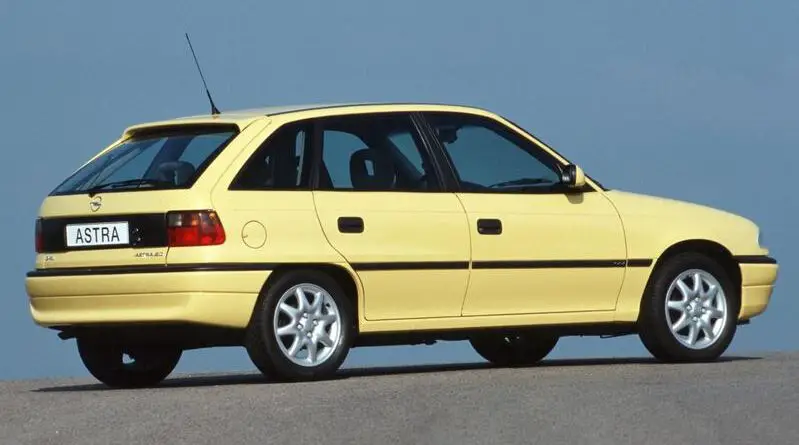Opel Astra F (1991-2002) - Scatola dei fusibili