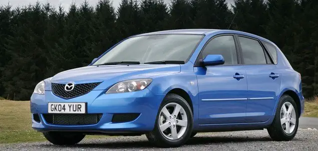 Mazda 3 BK (2003-2008) - Scatola dei fusibili