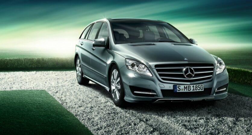 Mercedes-Benz Classe R (W251) (2005-2013) - Scatola dei fusibili