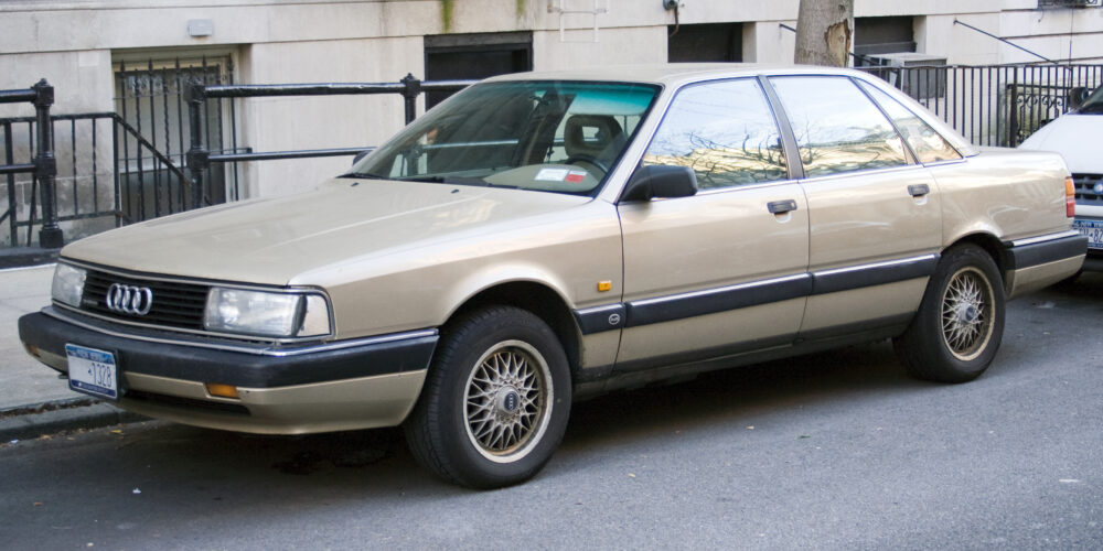 Audi 200 C3 (1989-1991) - scatola dei fusibili