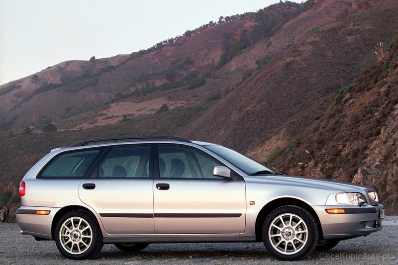 Volvo S40 e V40 (1995-2004) - Scatola dei fusibili