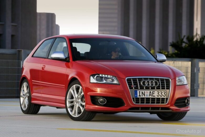 Audi S3 8P (2009) - scatola dei fusibili