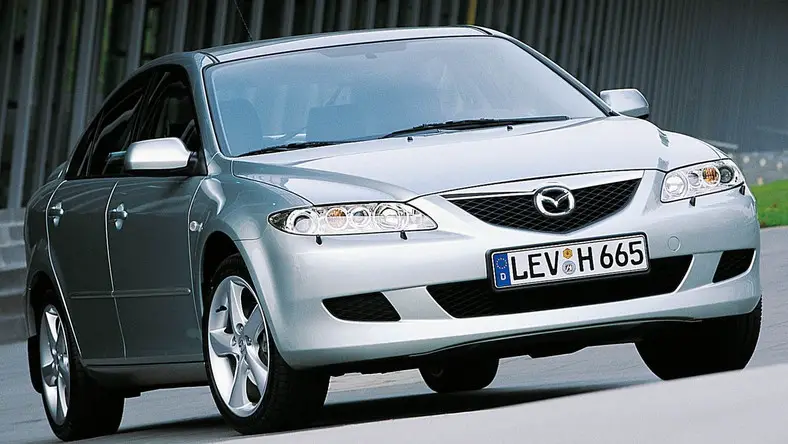 Mazda 6 (2004) - Scatola dei fusibili
