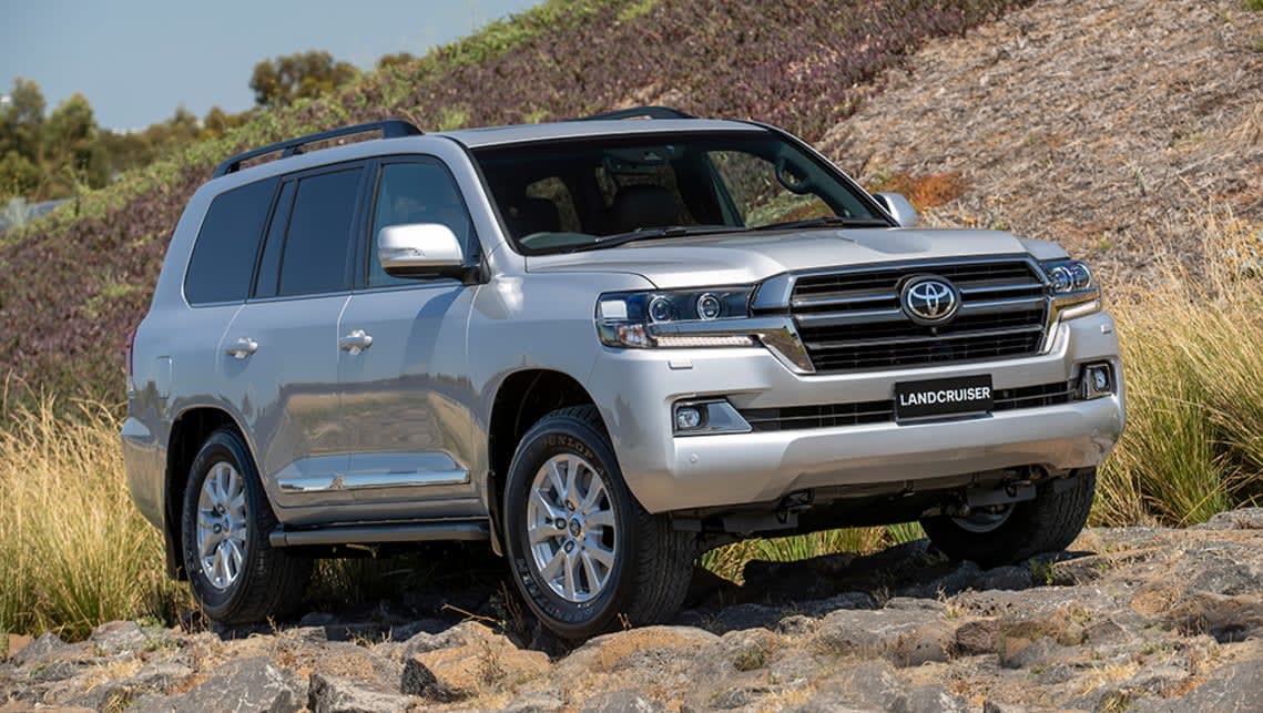 Toyota Land Cruiser 200 (2007-2017) - scatola dei fusibili