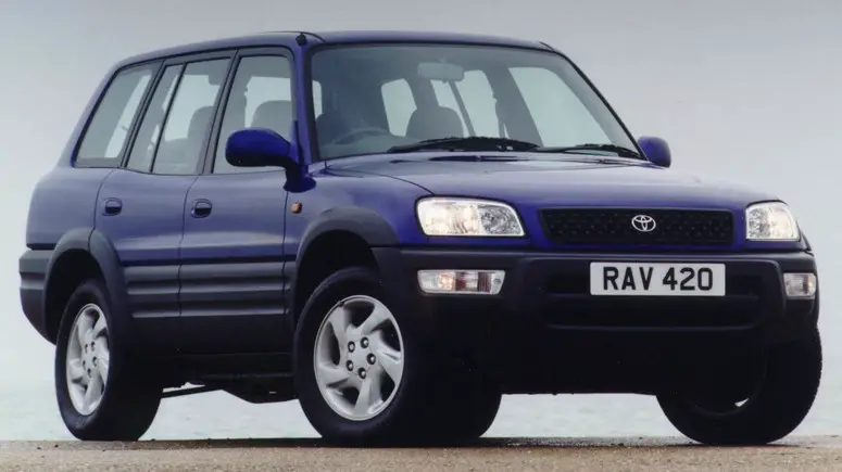 Toyota RAV4 XA10 (2000) - scatola dei fusibili
