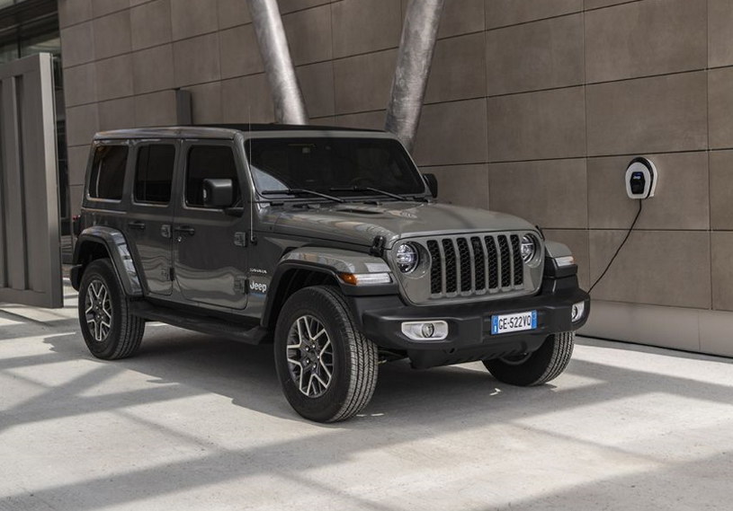 Jeep Wrangler 4xe (2022) - scatola dei fusibili