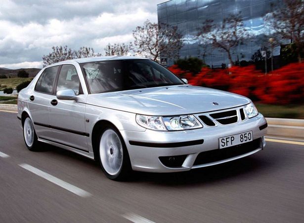 Saab 9-5 (2006-2007) - scatola dei fusibili