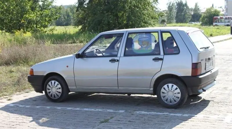 Fiat Uno II (1989-2002) - scatola dei fusibili