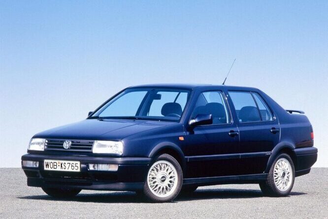 Volkswagen Vento (A3) (1992-1999) - Scatola dei fusibili