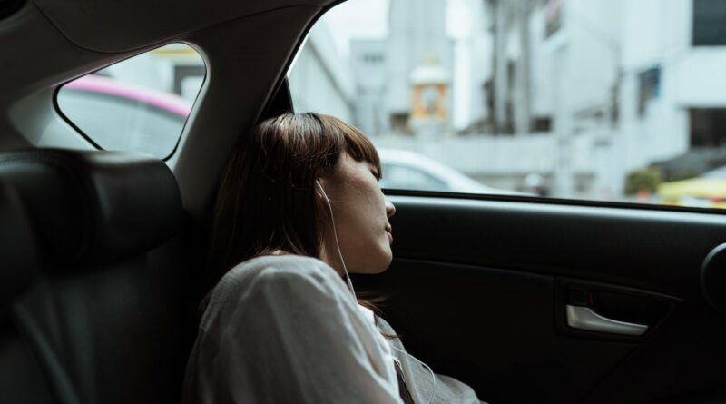 Dormire in auto: è legale?