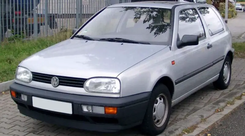 Volkswagen Golf 3 (1991-2002) - Scatola dei fusibili